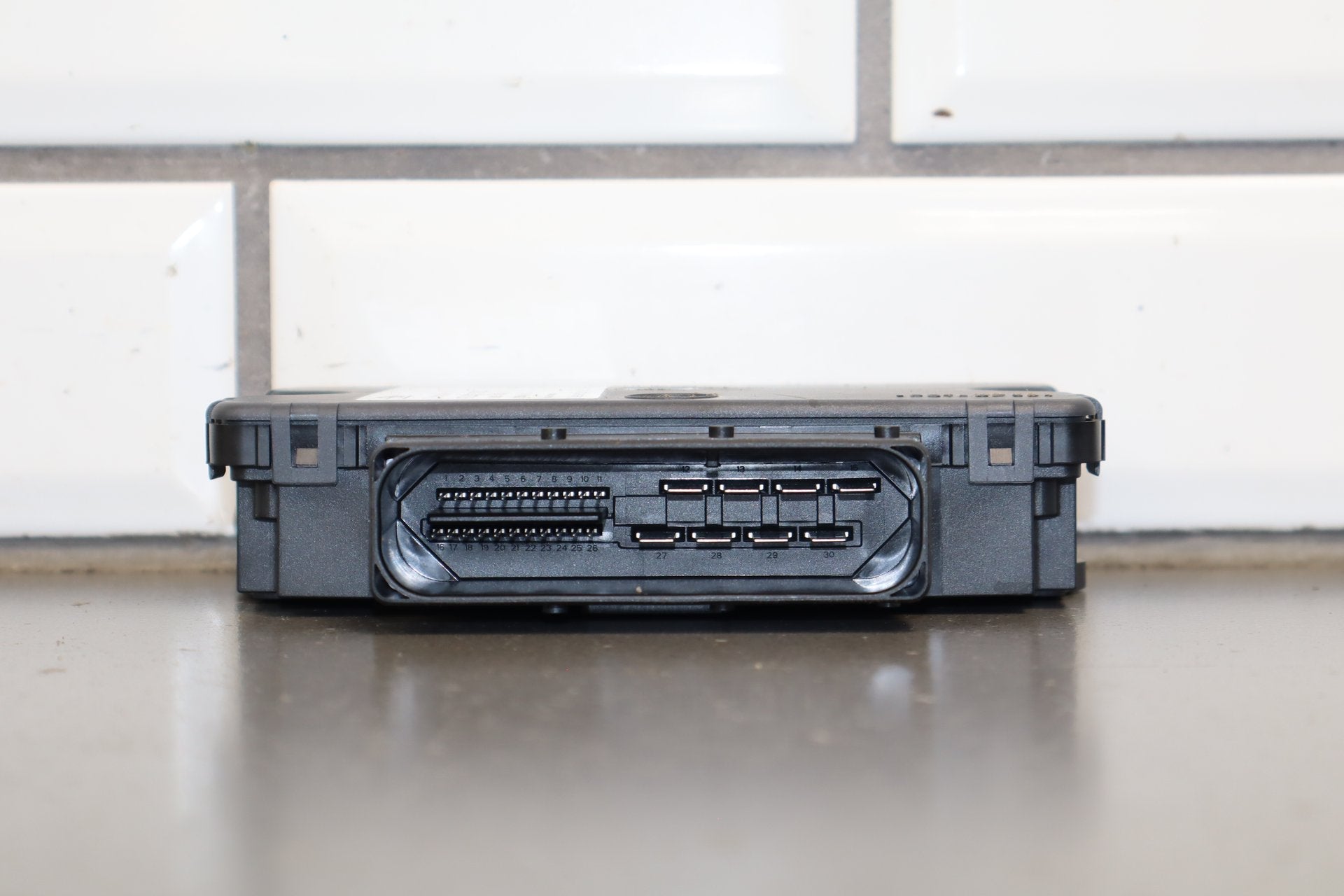 2010-2016 Porsche Panamera 970- Parking Brake Control Module PN: 97061810908