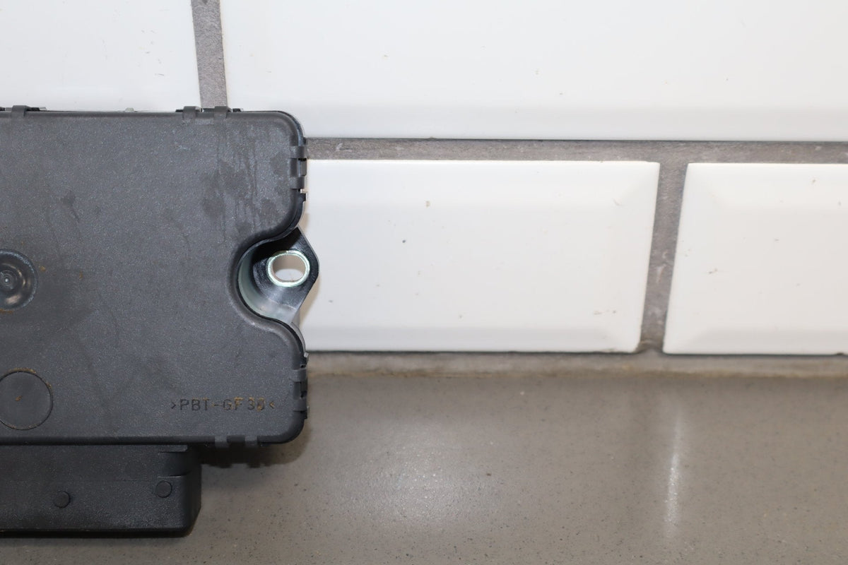 2010-2016 Porsche Panamera 970- Parking Brake Control Module PN: 97061810908