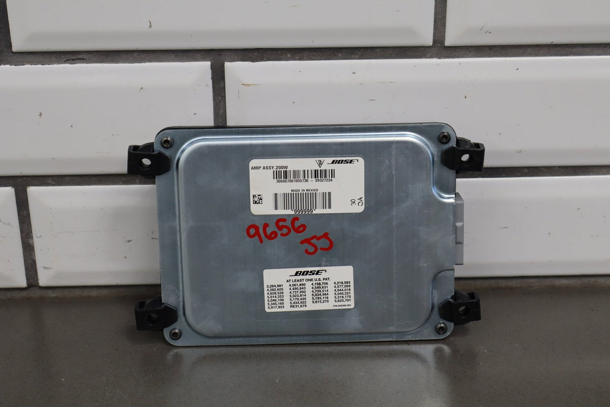 2010-2016 Porsche Panamera Radio Amplifier OEM