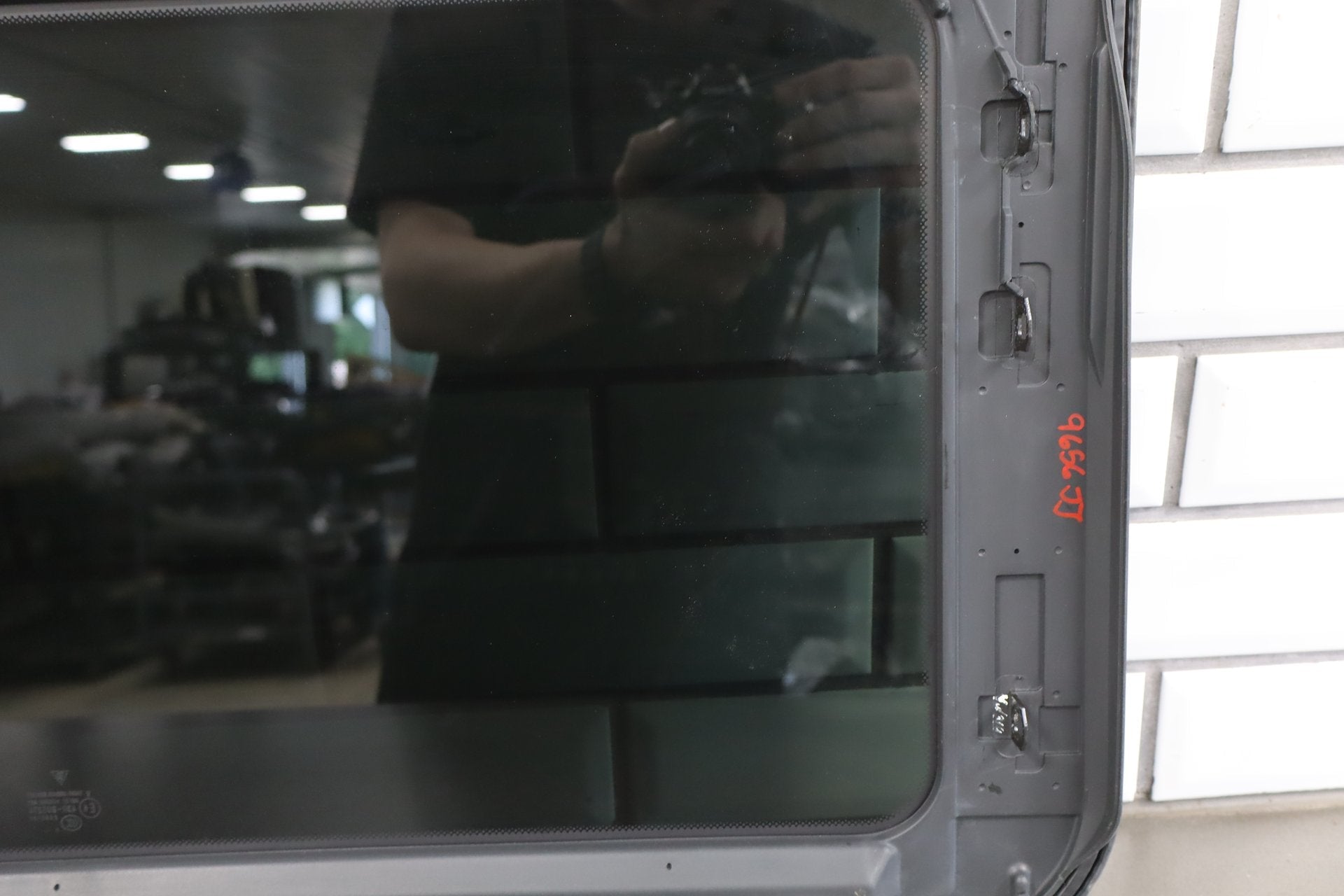 2010-2016 Porsche Panamera Sun Roof Glass OEM