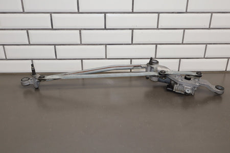 2010-2016 Porsche Panamera Windshield Wiper Front Wiper Motor OEM