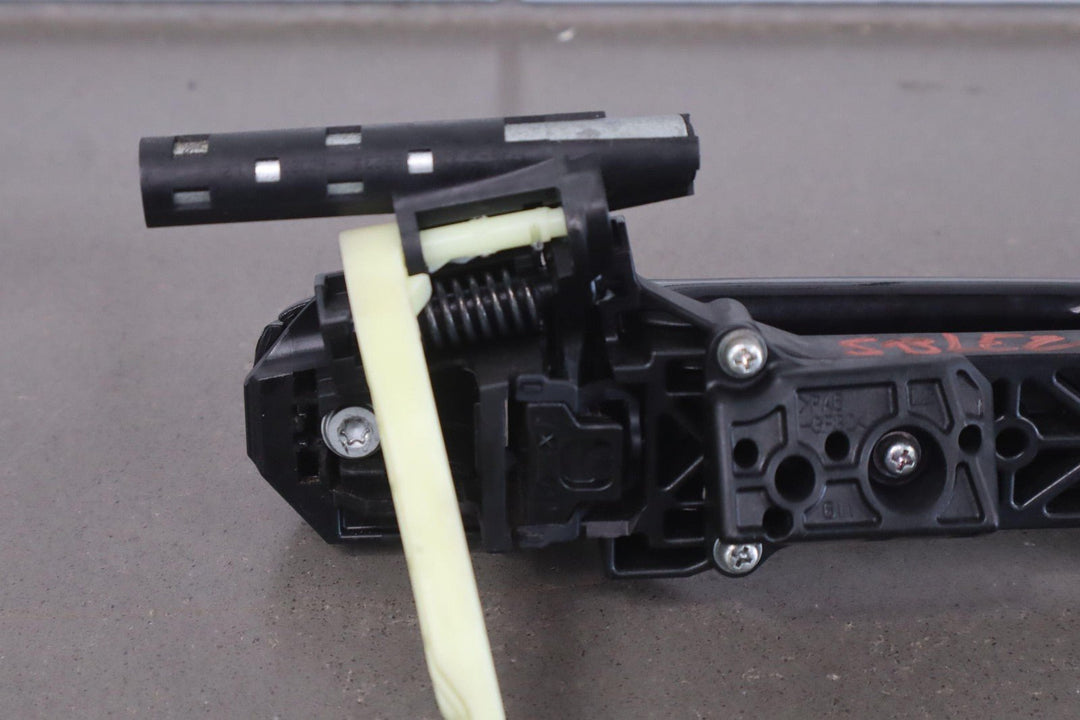 2010 - 2023 Lexus 460 Left Rear Exterior Door Handle W/Chrome Trim