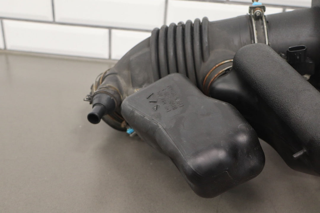 2010 - 2023 Lexus GX460 Air Intake Cleaner Tube Box Lid Resonators