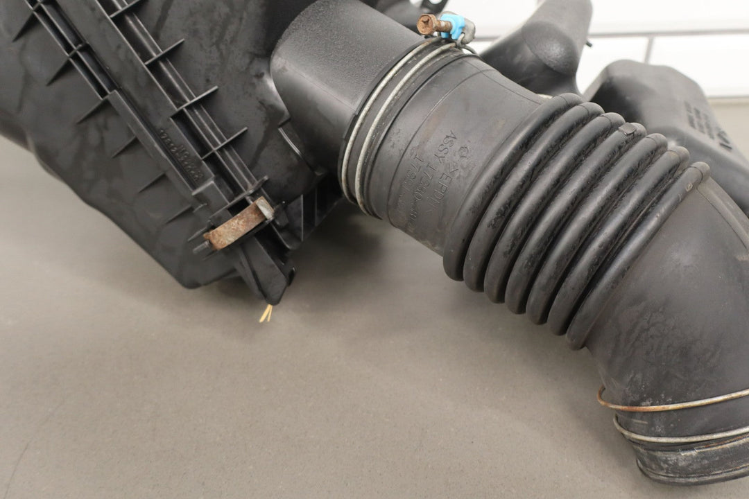 2010 - 2023 Lexus GX460 Air Intake Cleaner Tube Box Lid Resonators