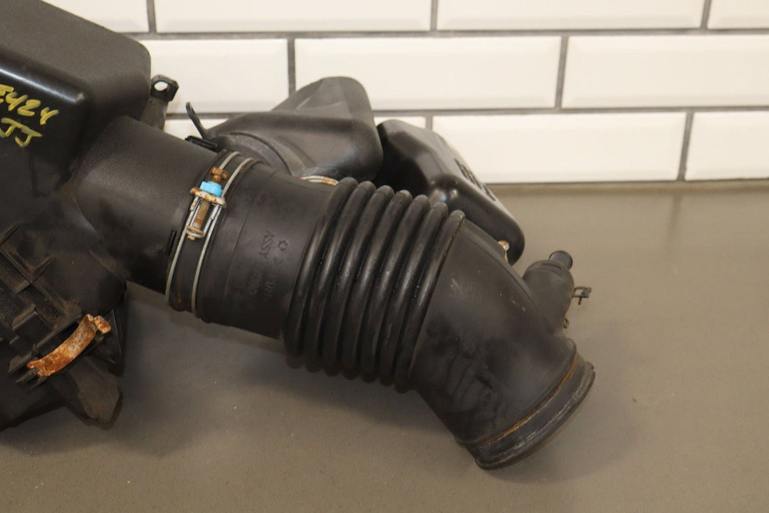 2010 - 2023 Lexus GX460 Air Intake Cleaner Tube Box Lid Resonators