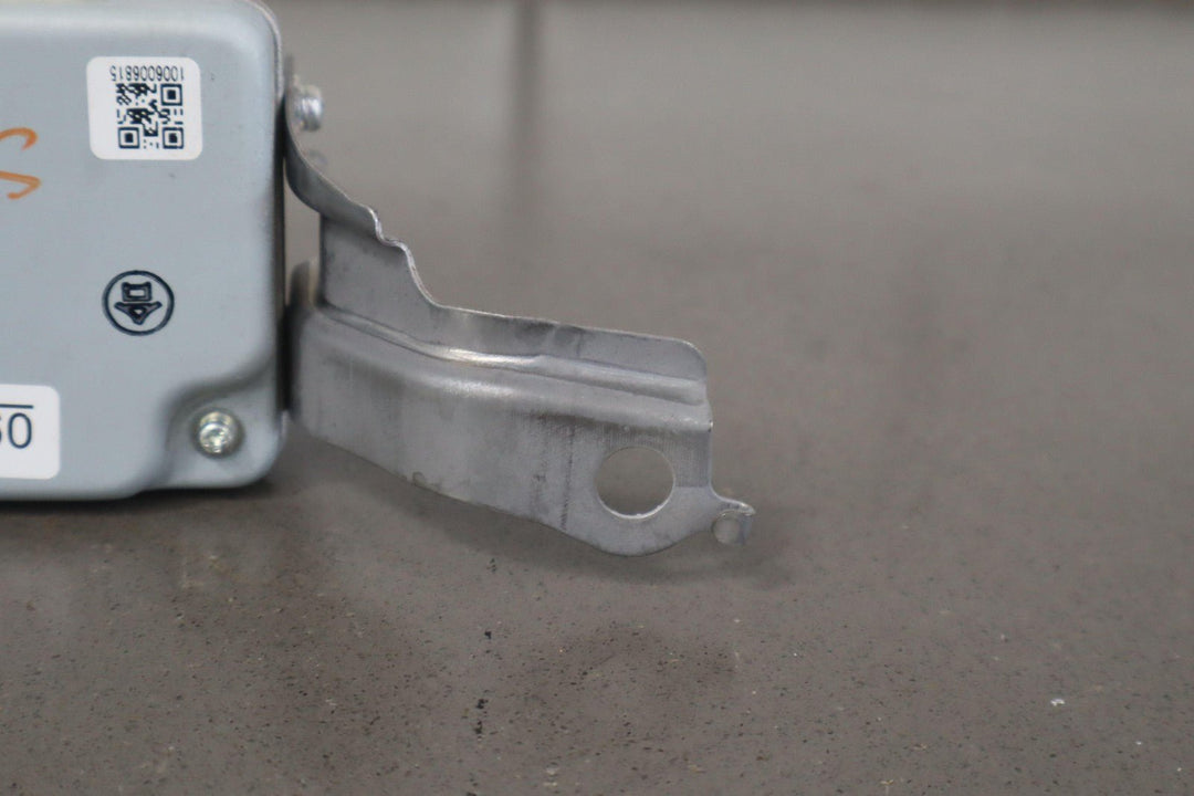 2010 - 2023 Lexus GX460 Power Inverter