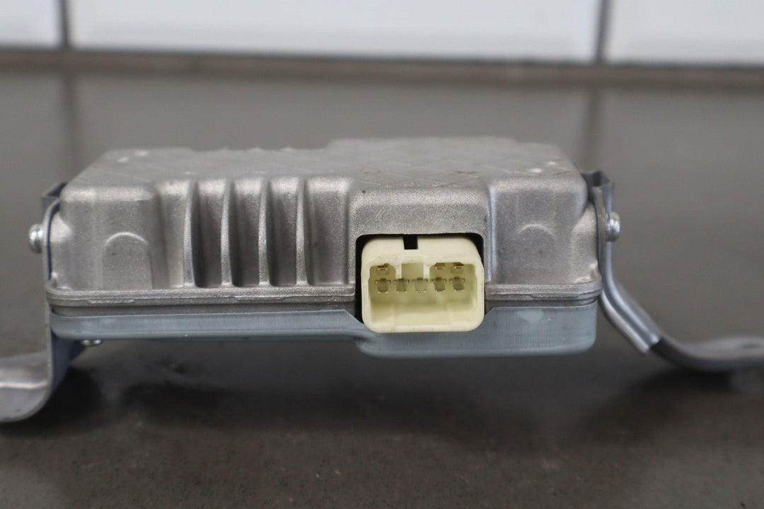 2010 - 2023 Lexus GX460 Power Inverter