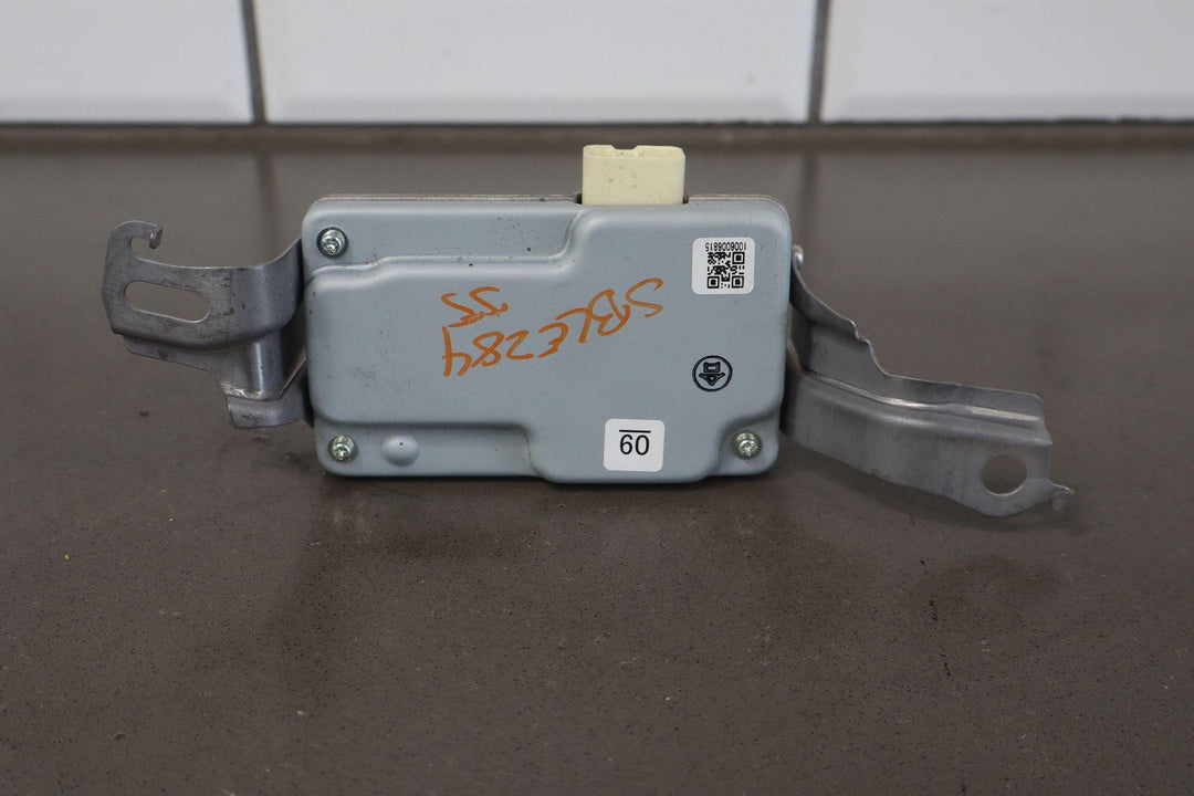 2010 - 2023 Lexus GX460 Power Inverter