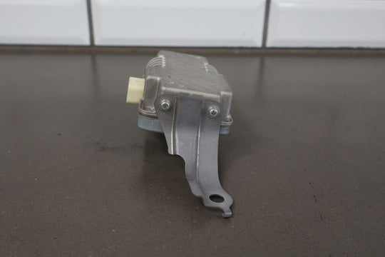 2010 - 2023 Lexus GX460 Power Inverter