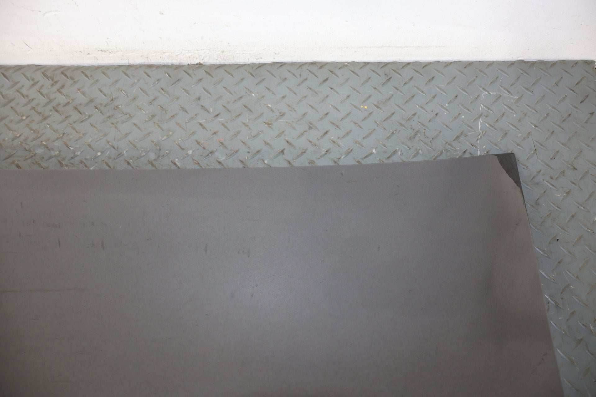 2010 ASTON- Decklid/Tailgate