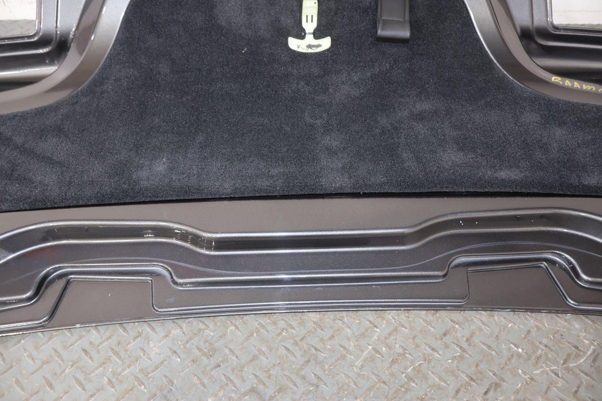 2010 ASTON- Decklid/Tailgate