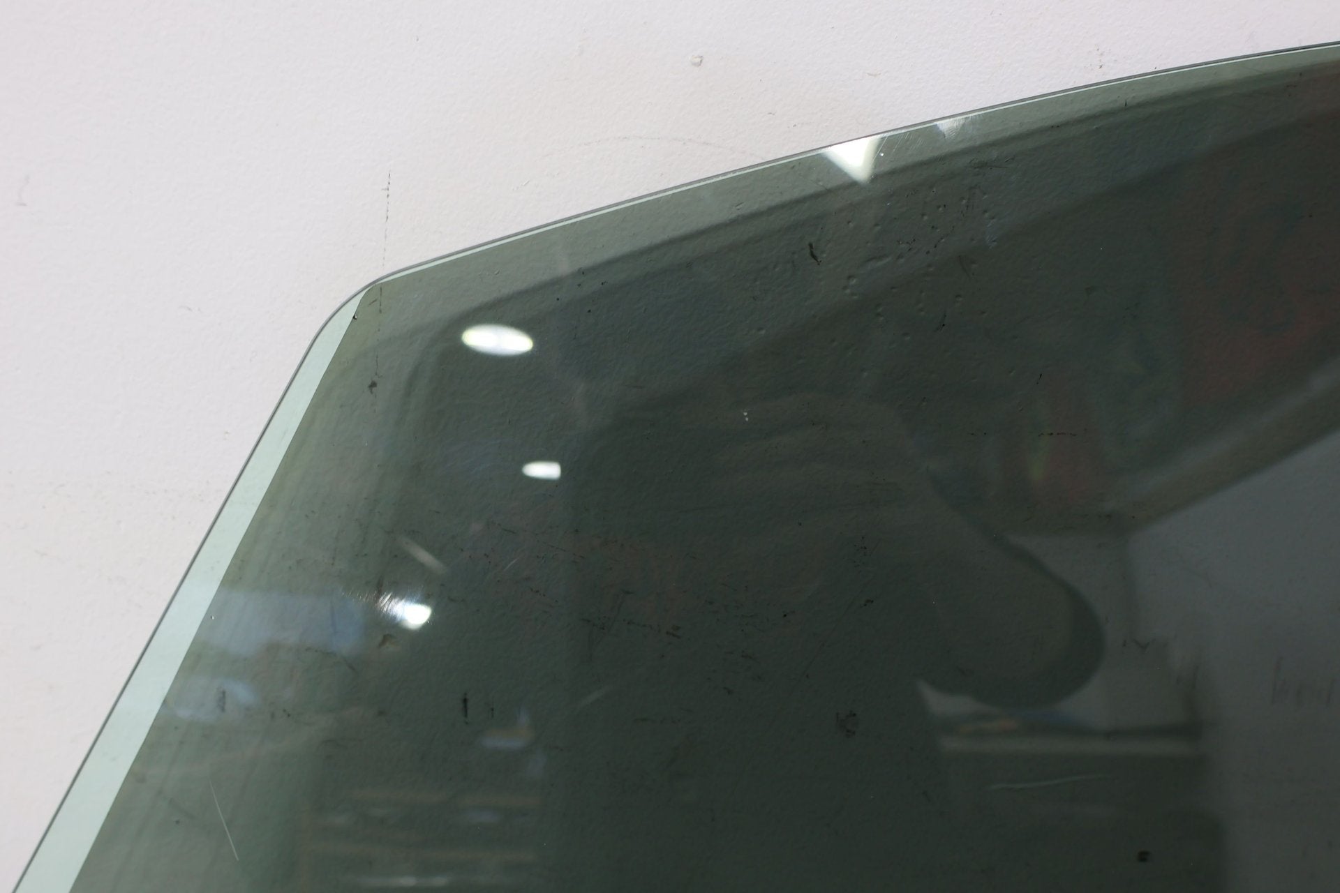 2010 ASTON- Left Front Door Window