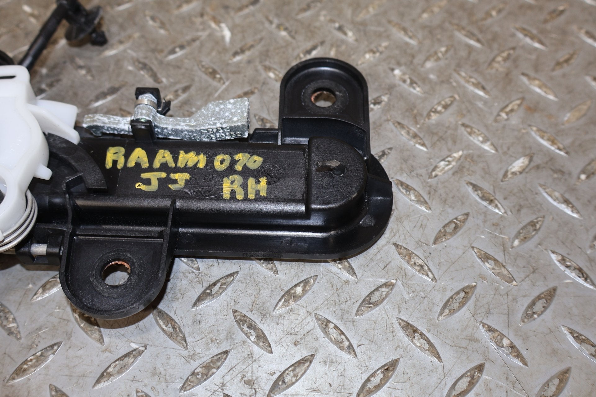 2010 ASTON- Right Front Door Handle