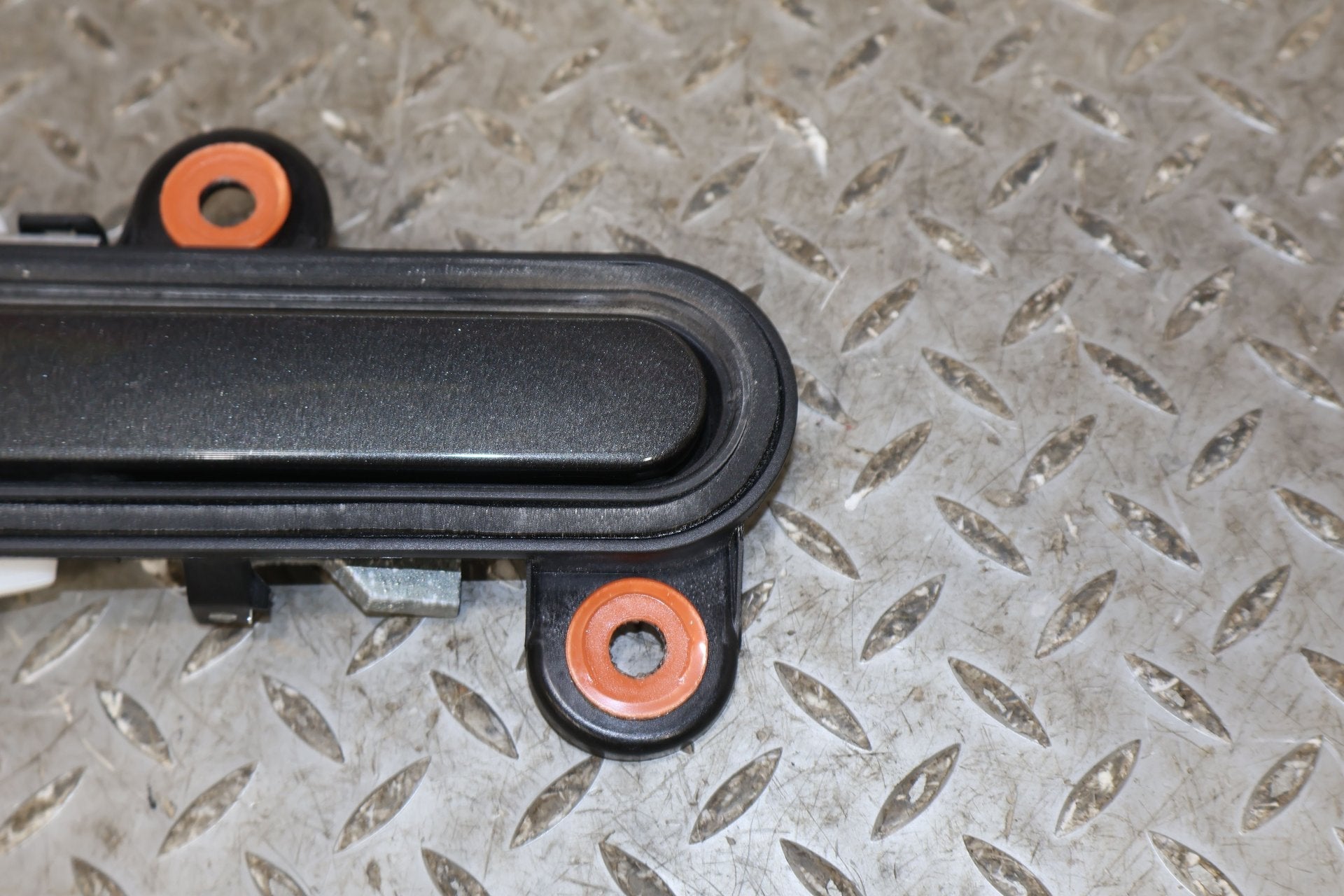 2010 ASTON- Right Front Door Handle