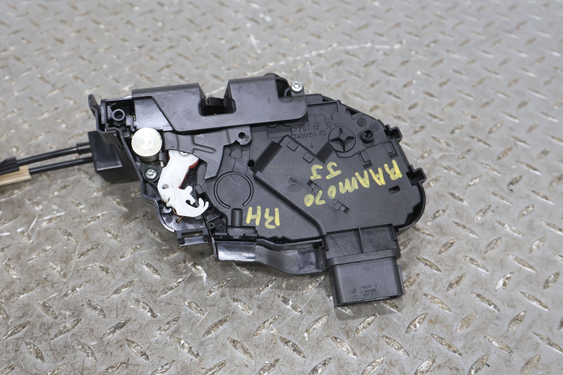 2010 ASTON- Right Front Door Latch