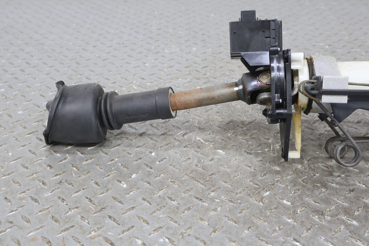 2010 ASTON- Steering Column