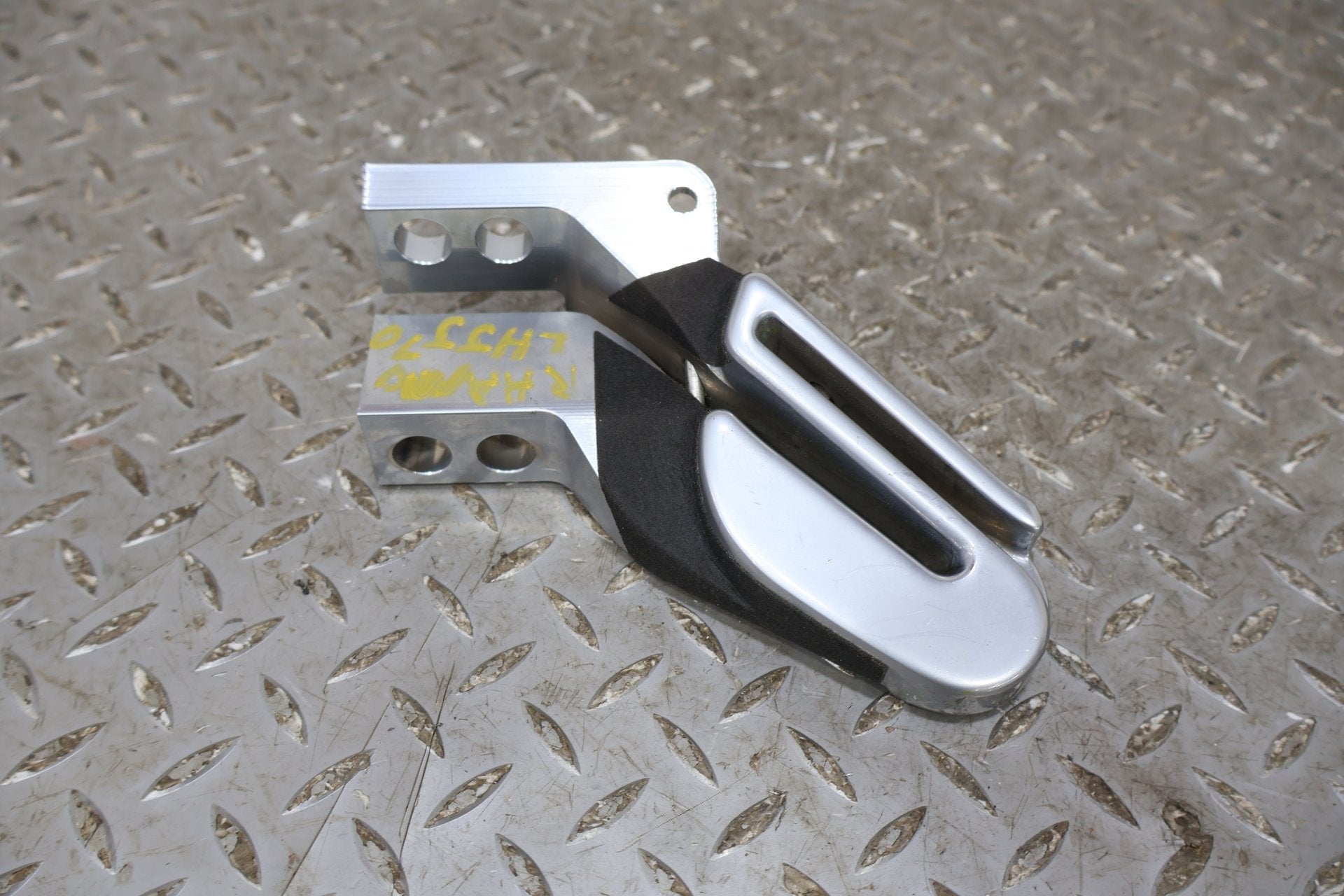 2010 ASTON- Trim Panel
