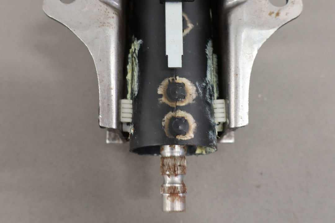 2010 Chevrolet Camaro Steering Column