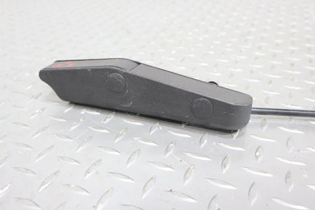 2010 Chevrolet Corvette- Right Front Door Latch