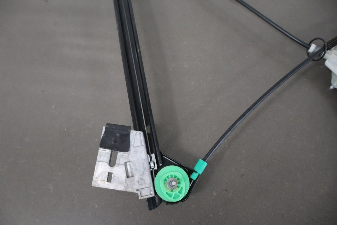 2010 Chevrolet Corvette Right Front Door Regulator Genuine