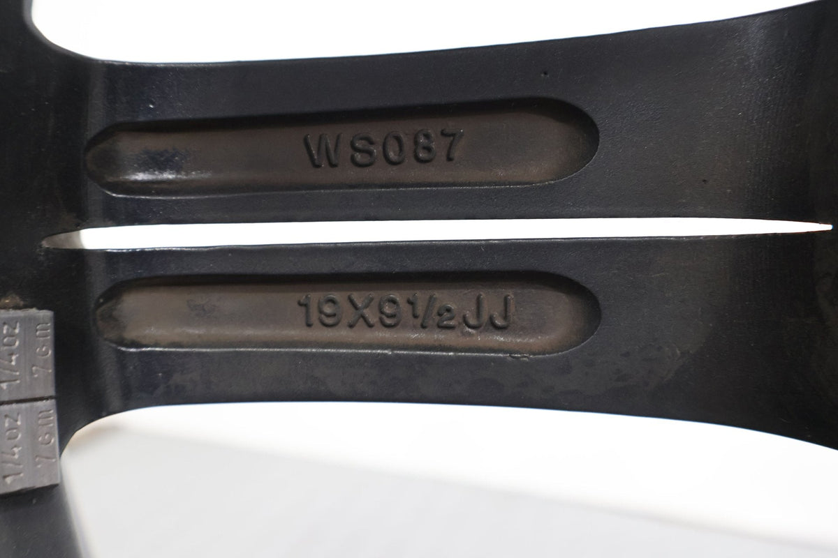 2010 Chevrolet Corvette- Wheel