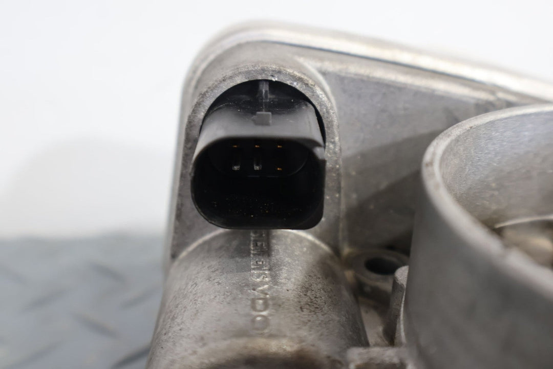 2010 Dodge Challenger Throttle Body