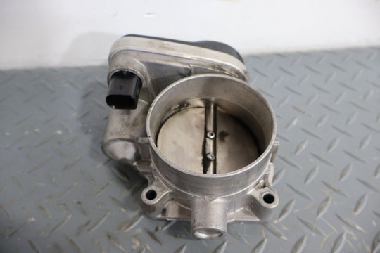 2010 Dodge Challenger Throttle Body