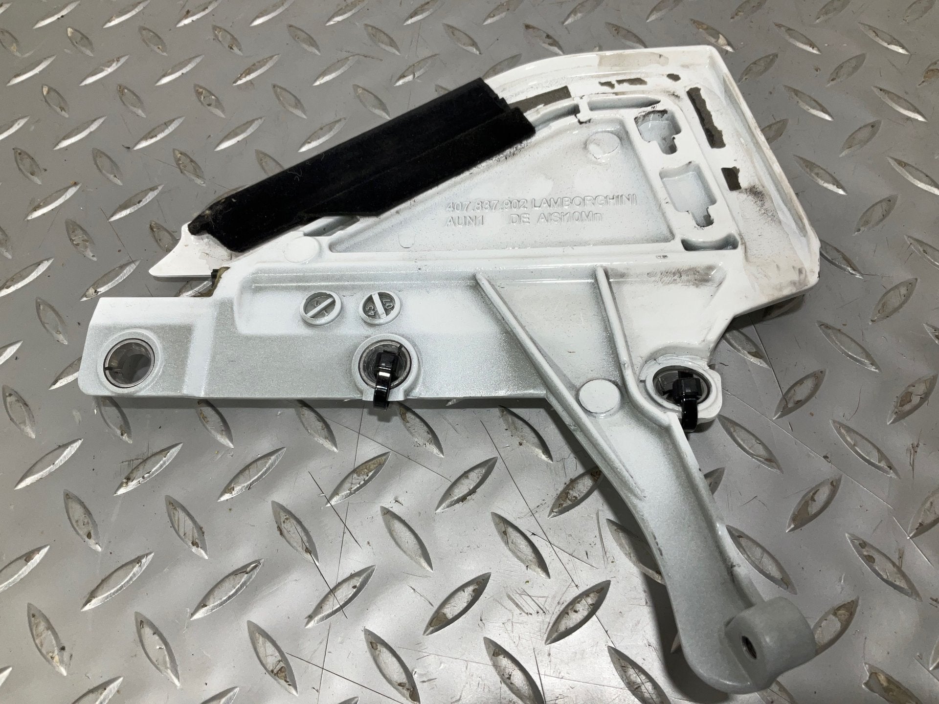 2010 LAMBOR- Trim Panel