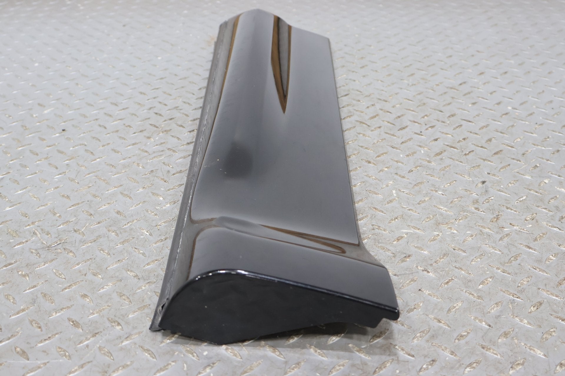 2010 Land Rover Range Rover Sport- REAR DOOR MOULDING