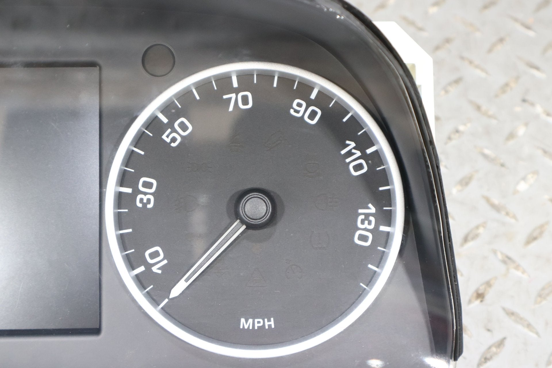 2010 Land Rover Range Rover Sport- Speedometer