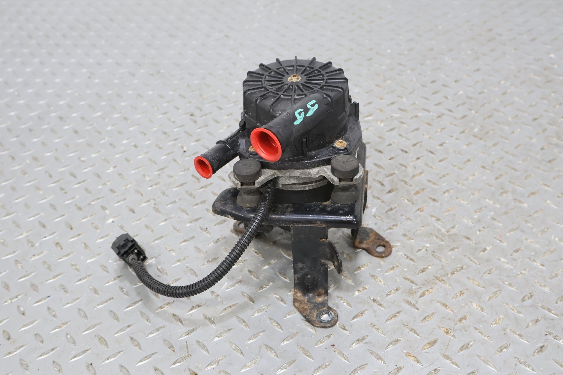 2010 Lexus GX460- Air Injection Pump