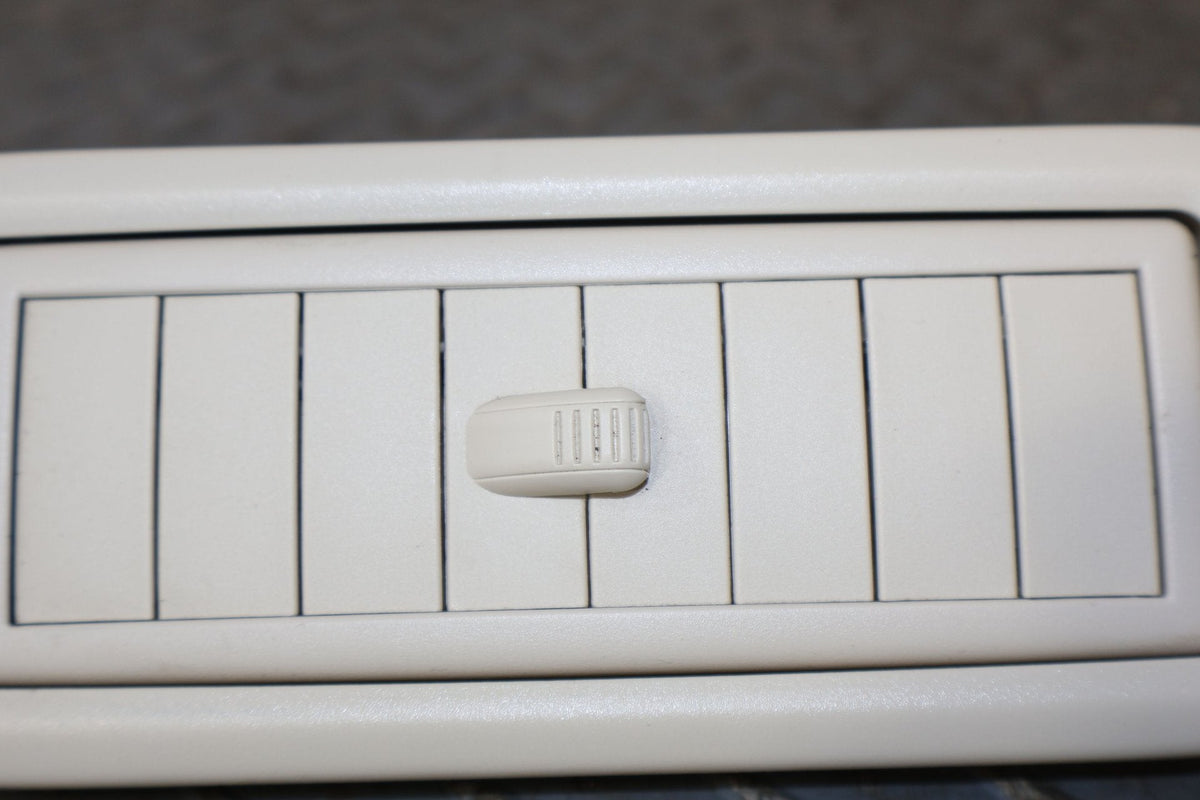 2010 Lexus GX460- Dash Vent