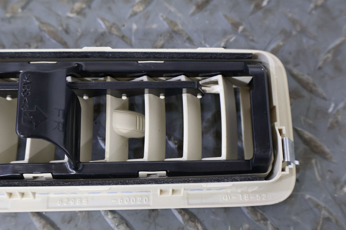 2010 Lexus GX460- Dash Vent