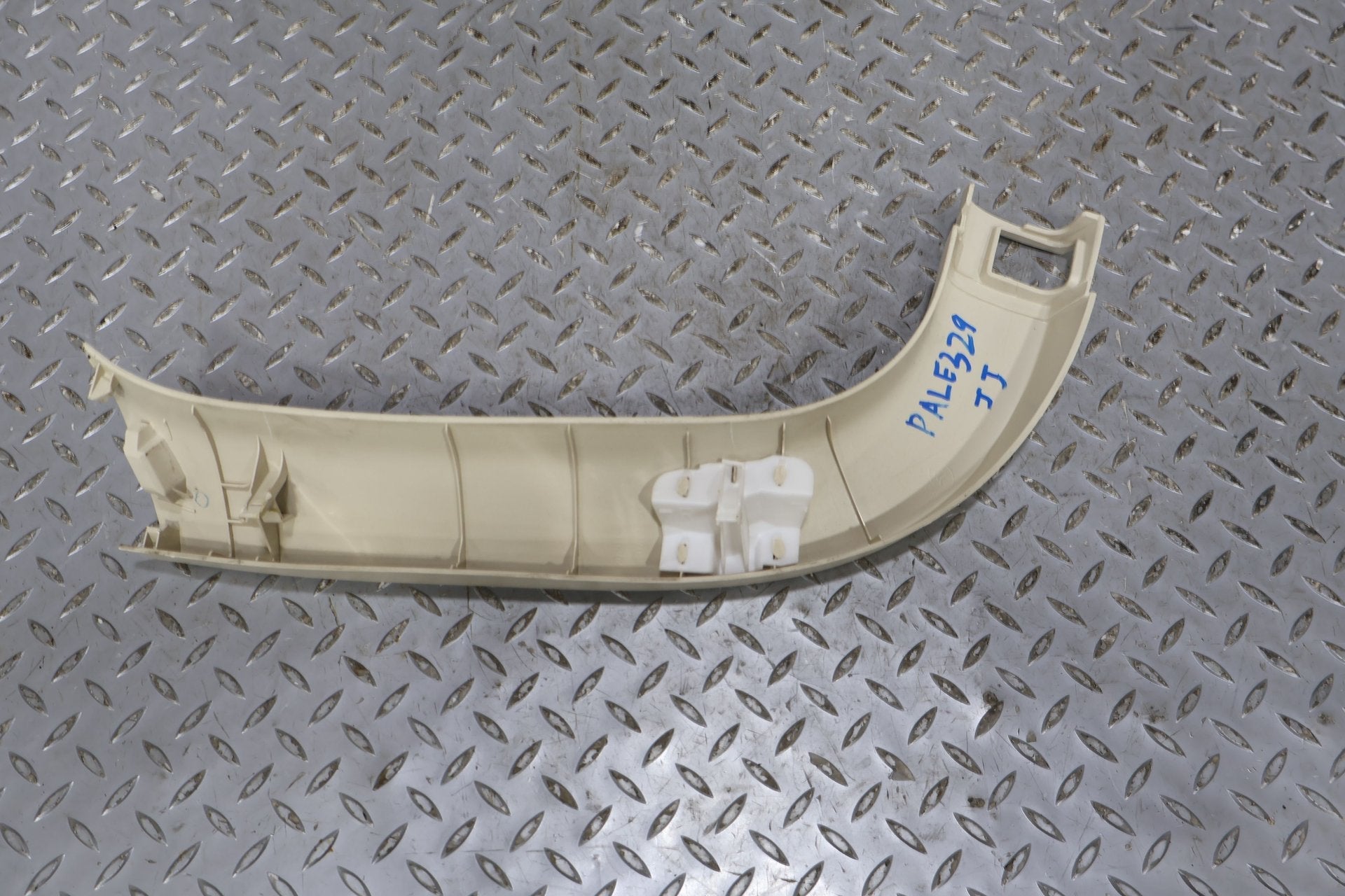 2010 Lexus GX460- Gate/Lid Trim Panel