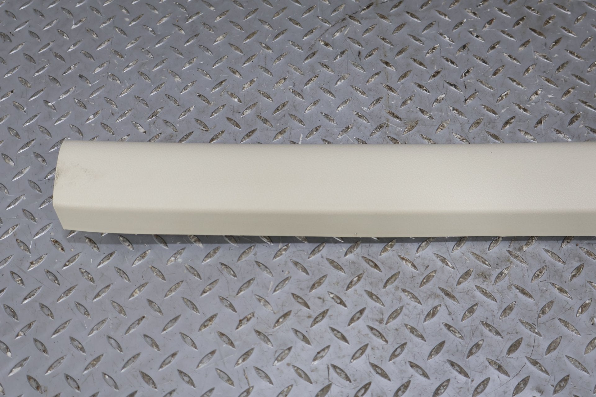 2010 Lexus GX460- Gate/Lid Trim Panel
