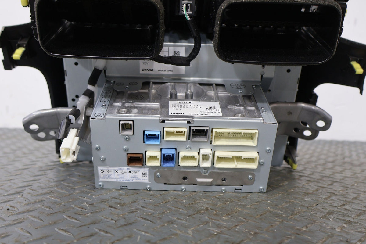 2010 Lexus GX460- Radio