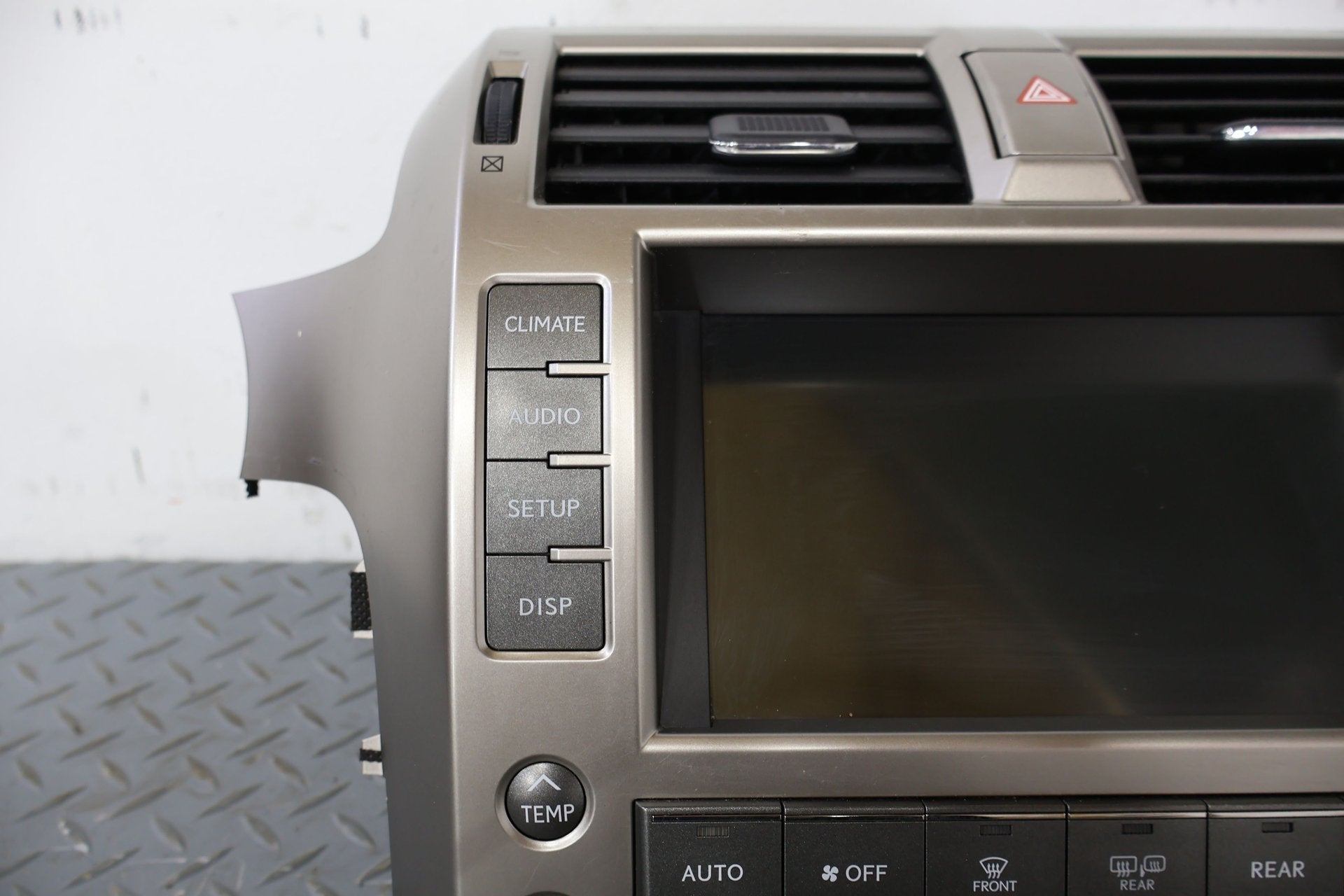 2010 Lexus GX460- Radio