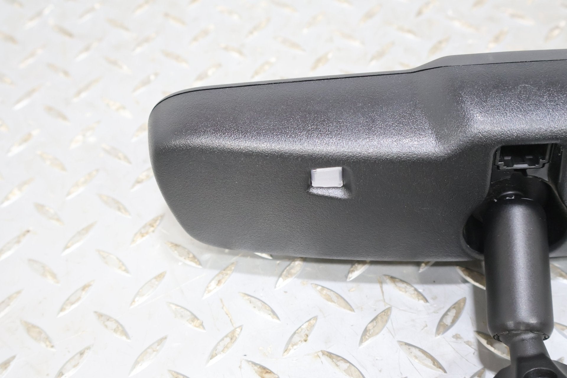 2010 Lexus GX460- Rear View Mirror
