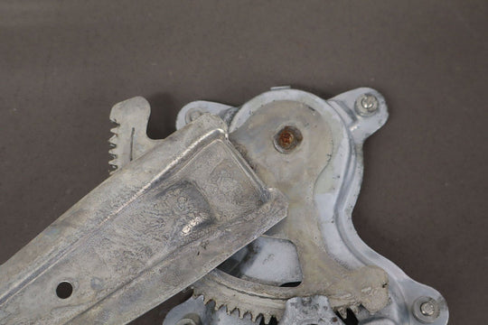 2010 Lexus GX460 - Right Rear Door Regulator