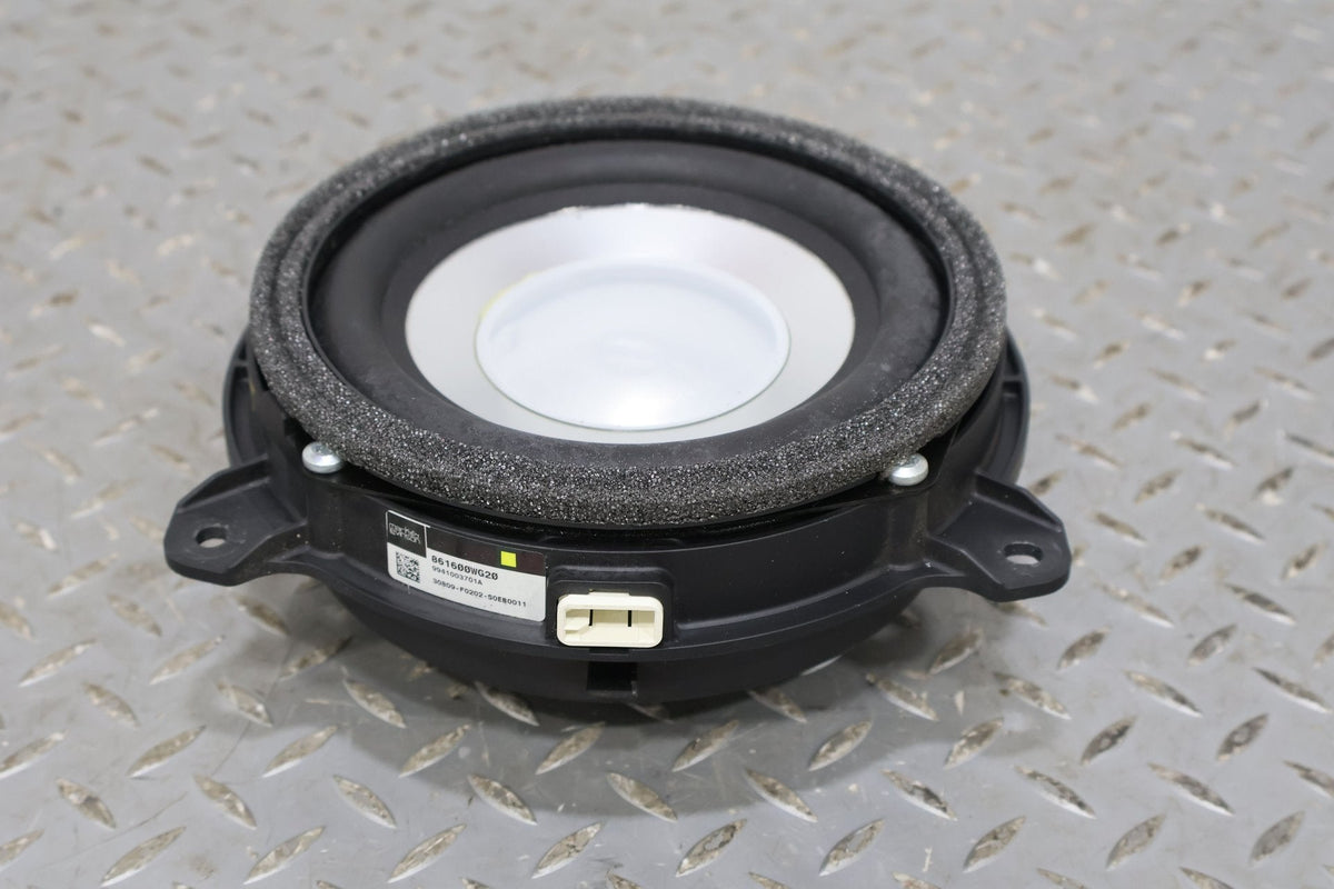 2010 Lexus GX460- Speakers