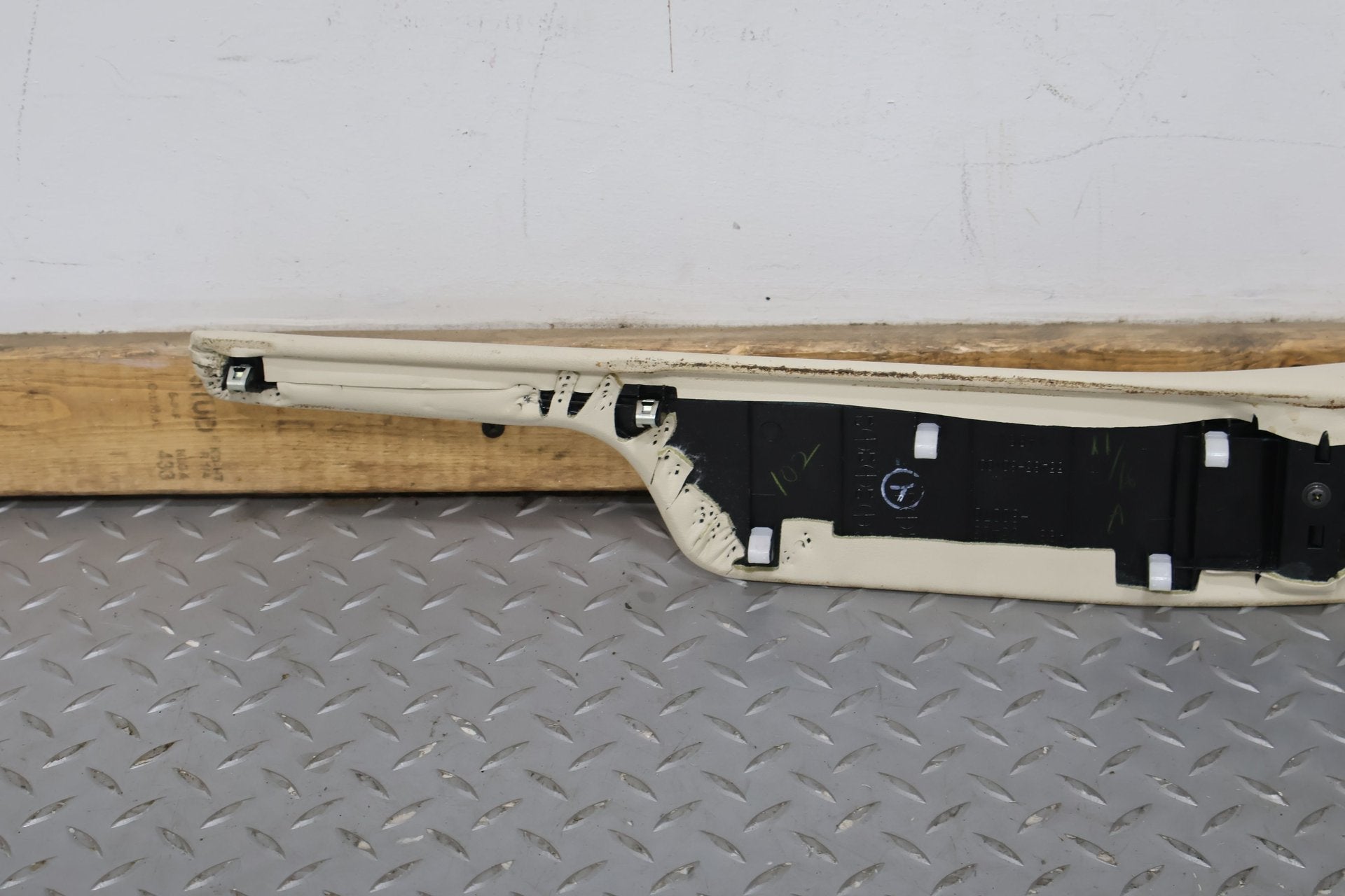 2010 Lexus GX460- Trim Panel