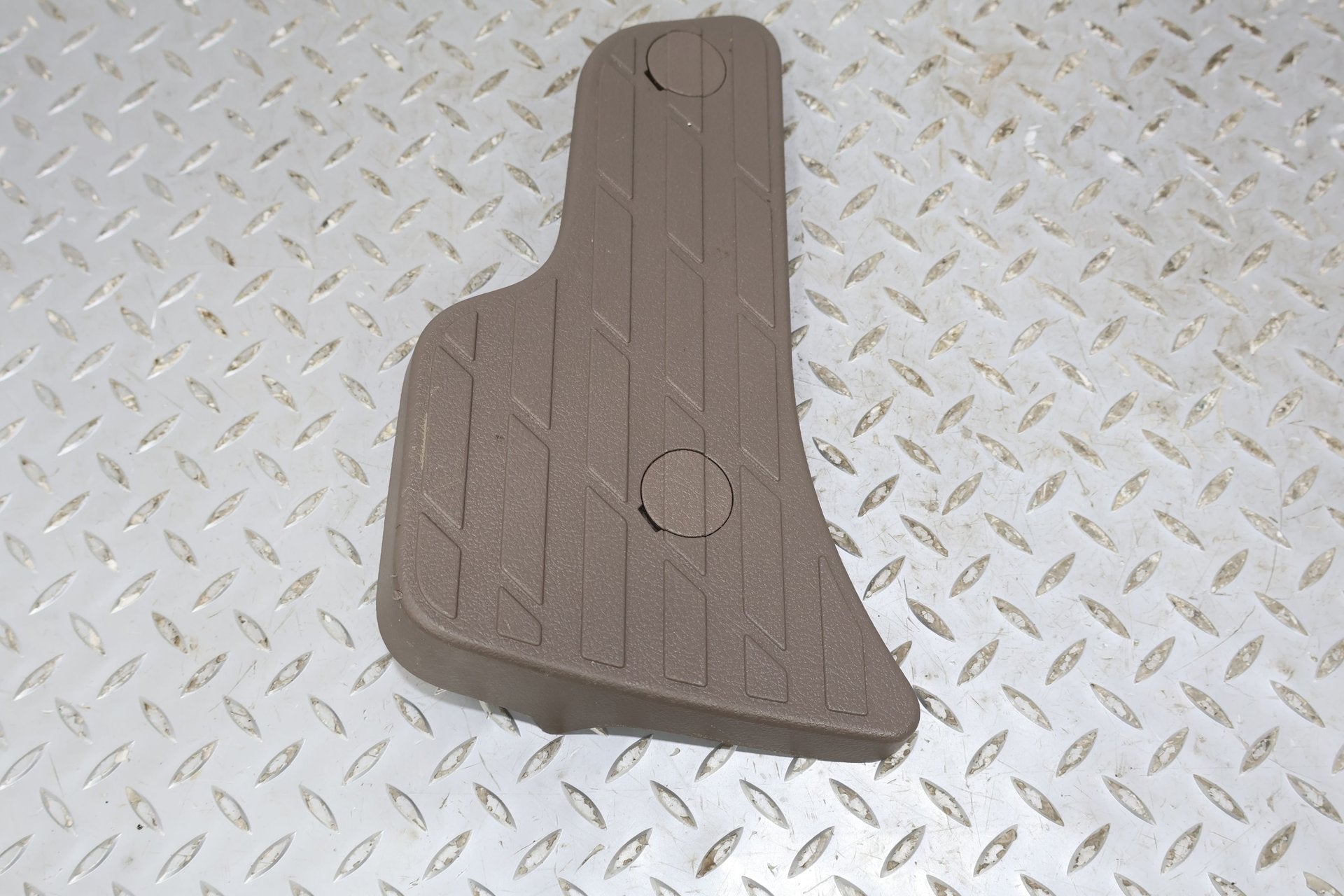 2010 Lexus GX460- Trim Panel