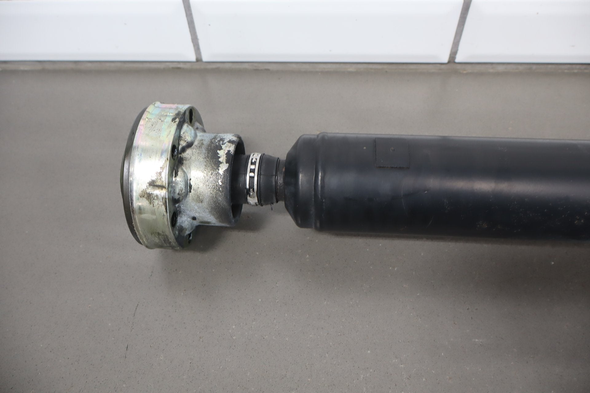 2010 Porsche Panamera 4 S 970 4.8L Gasoline Rear Drive Shaft