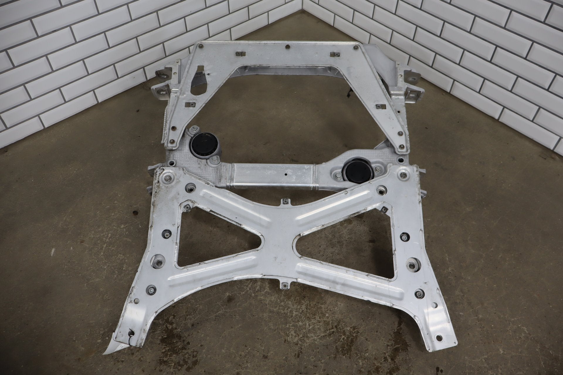 2010 Porsche Panamera 4 S Bare Front Suspension Crossmember