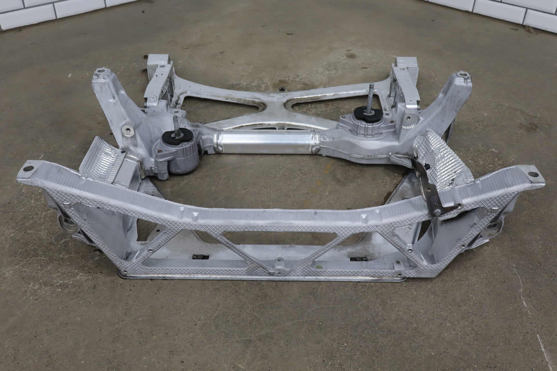 2010 Porsche Panamera 4 S Bare Front Suspension Crossmember