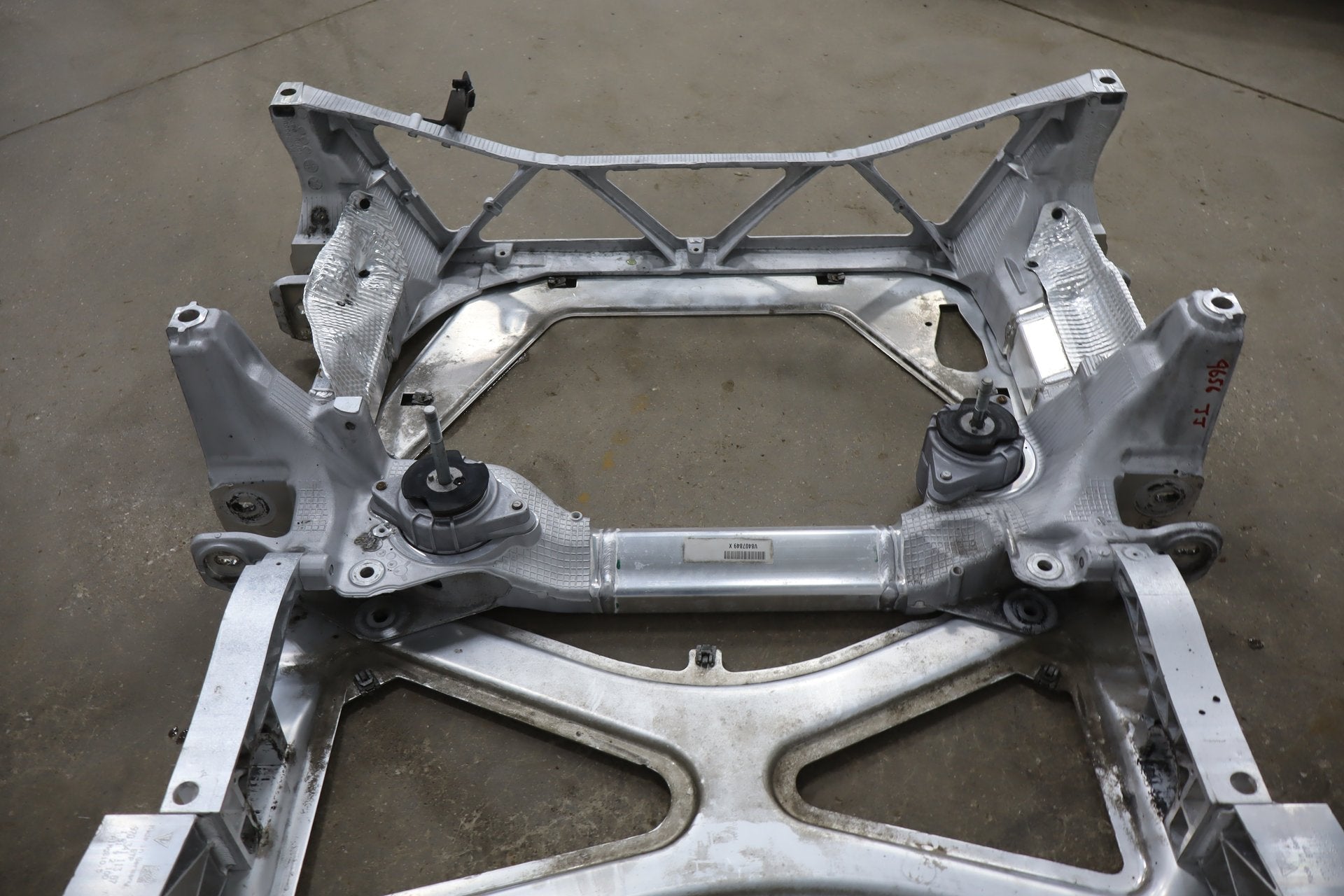 2010 Porsche Panamera 4 S Bare Front Suspension Crossmember