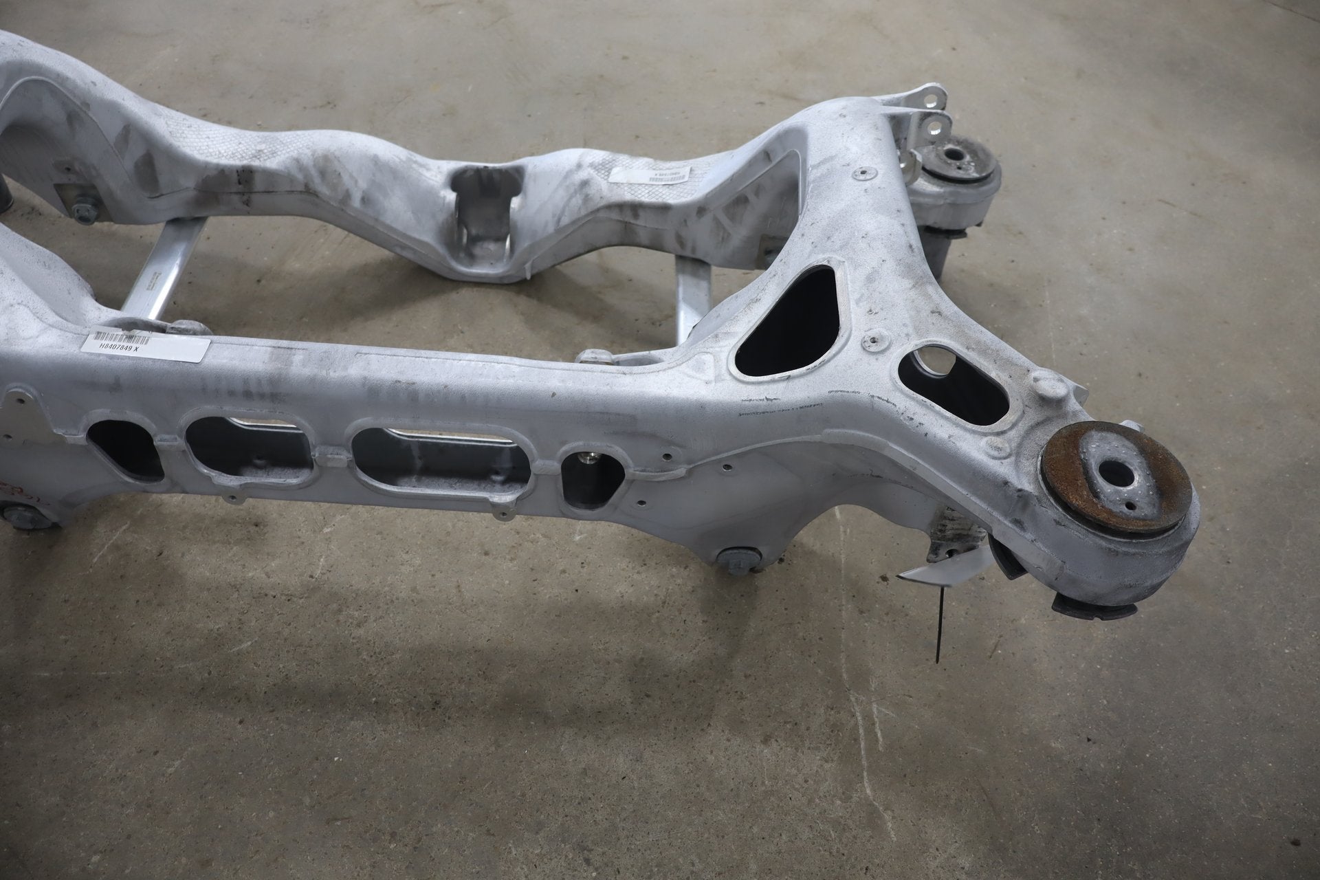 2010 Porsche Panamera 4 S Bare Rear Suspension Crossmember
