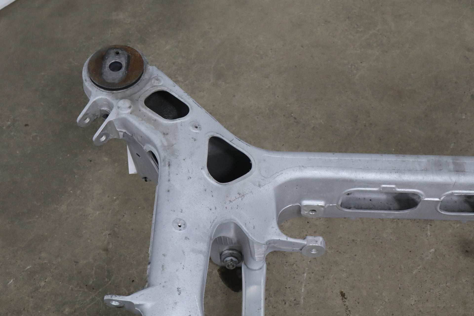 2010 Porsche Panamera 4 S Bare Rear Suspension Crossmember