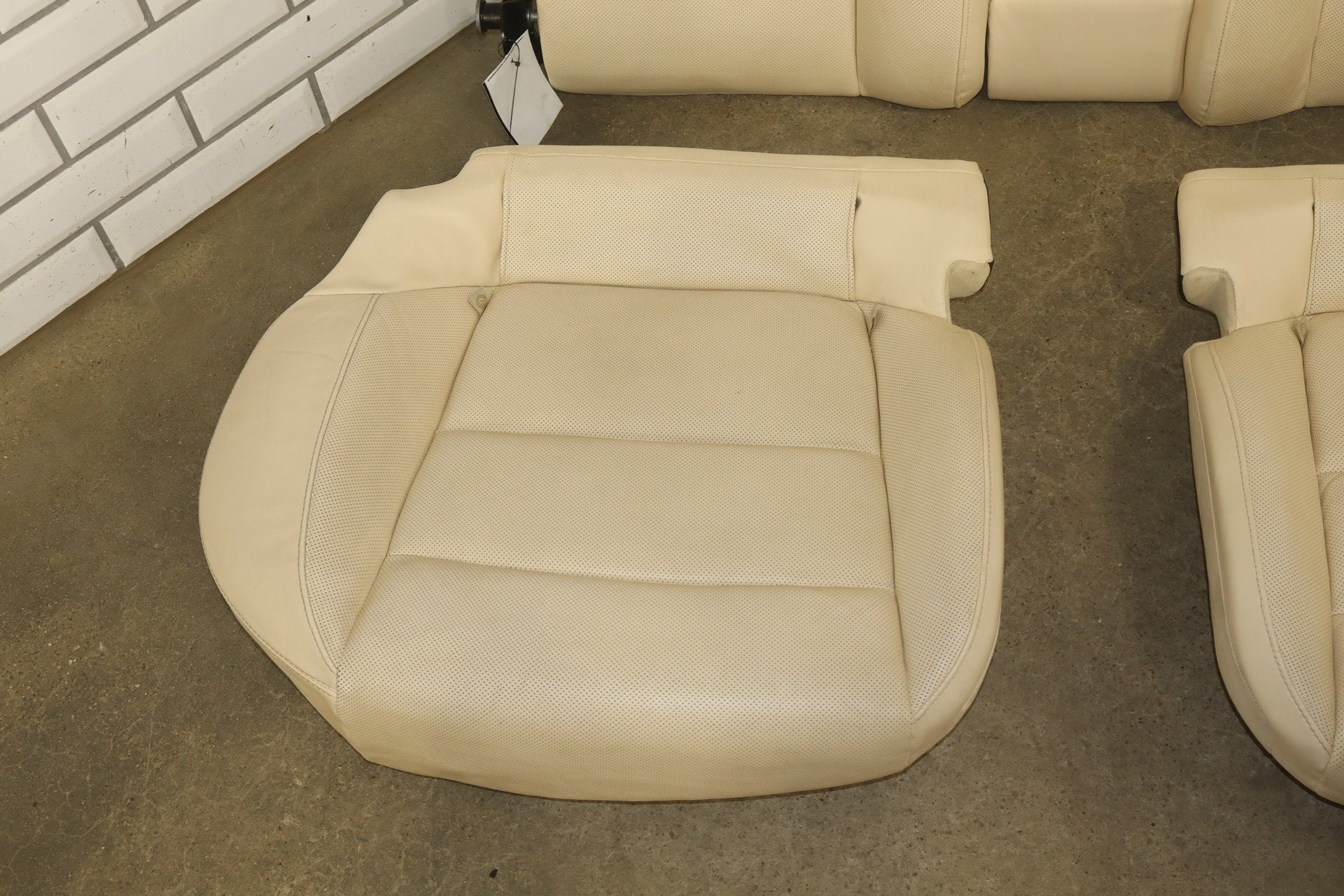 2010 Porsche Panamera 4 S Leather Seats Set Yachting Blue/ Cream BD