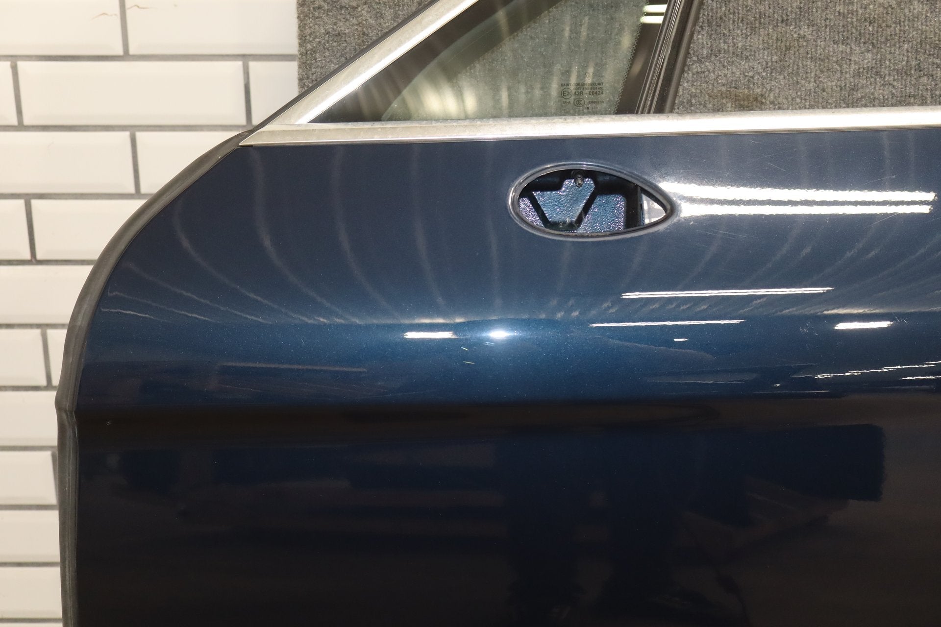 2010 Porsche Panamera 4 S Left Front Door Dark Blue Metallic N4